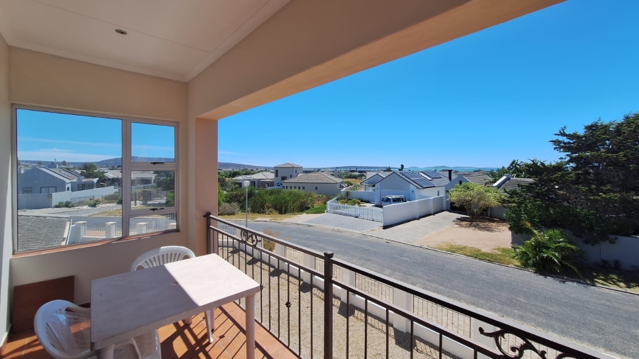 3 Bedroom Property for Sale in Country Club Western Cape